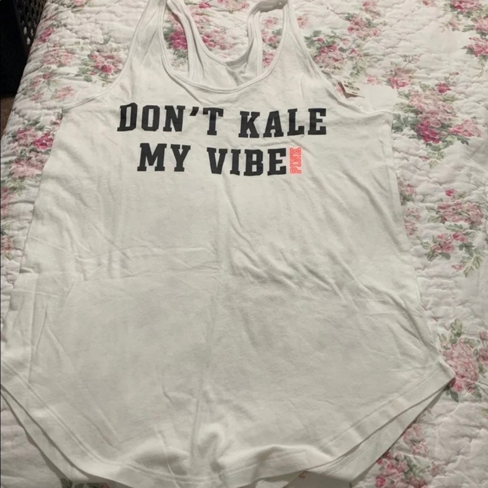 vs pink tank top